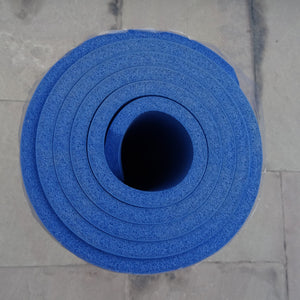Mat Yoga 10 mm con sujetador y bolso transporte